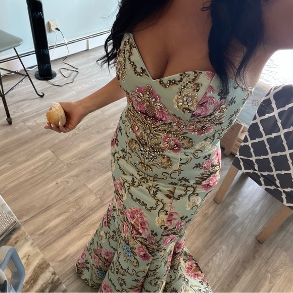 Jovani Evening Gown - Picture 7 of 8